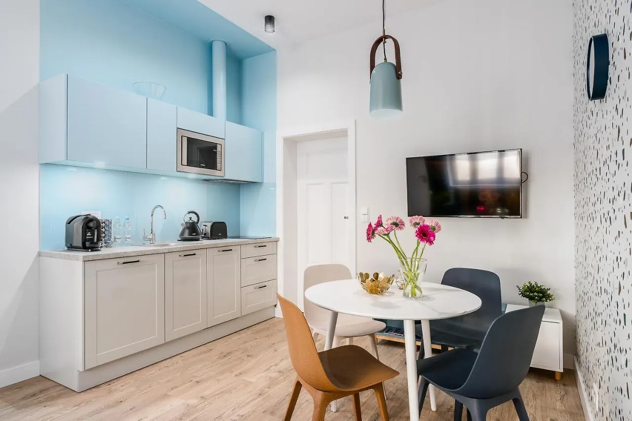 Sanhaus Apartments - Fiszera 6 - 2 Minuty Od Deptaka, 5 Minut Od Plazy Sopot 0*,  Polen
